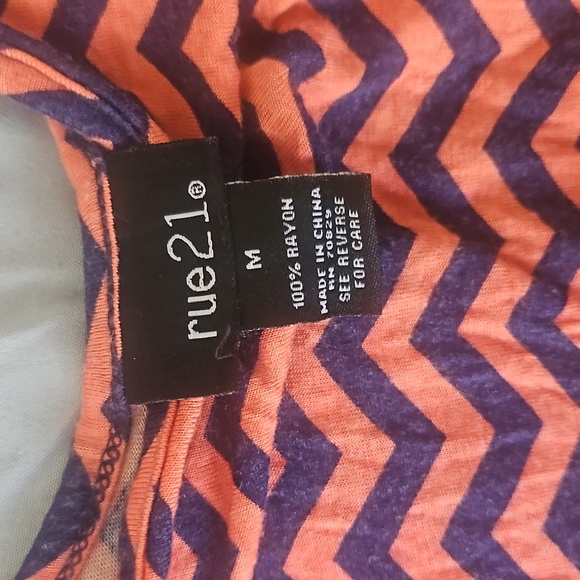 Crop tops - Picture 6 of 9